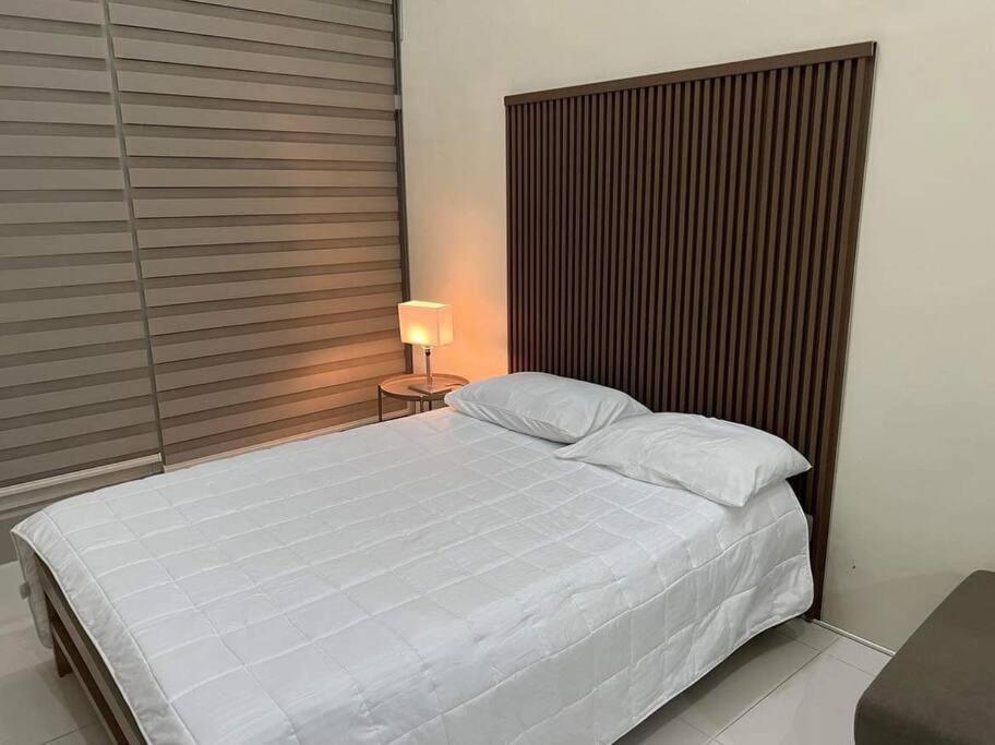 마닐라 Cozy High Ceiling Studio @ Ortigas Near Podium, Megamall 아파트 외부 사진